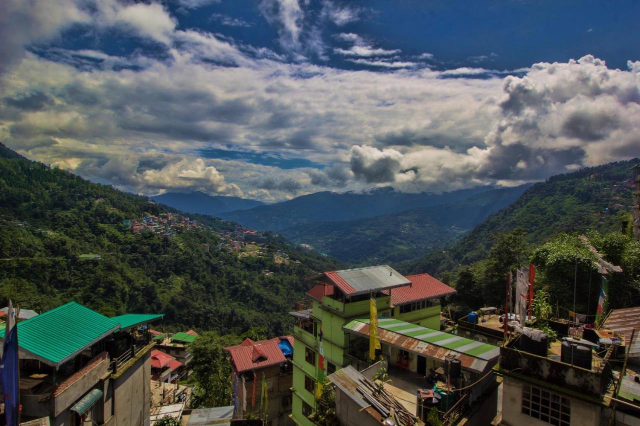 Oyo 17078 Saint Hotel Gangtok Zewnętrze zdjęcie